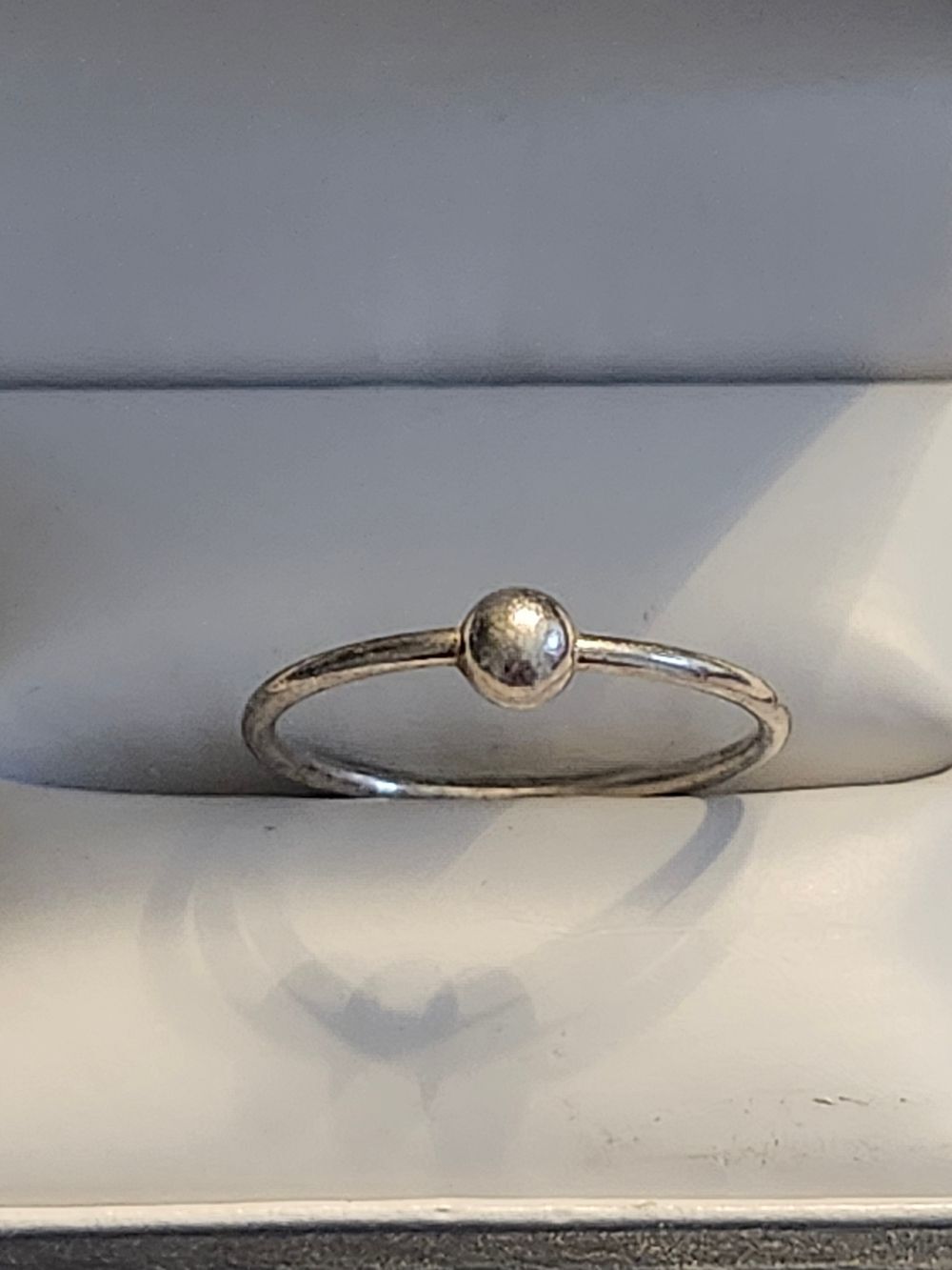 Minimalist Sterling Silver 925 Ball Stackable Ring - Size 4.75